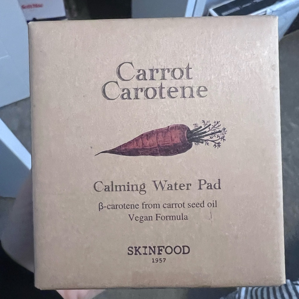 SKINFOOD Carrot Calming Water Pads (NIB)